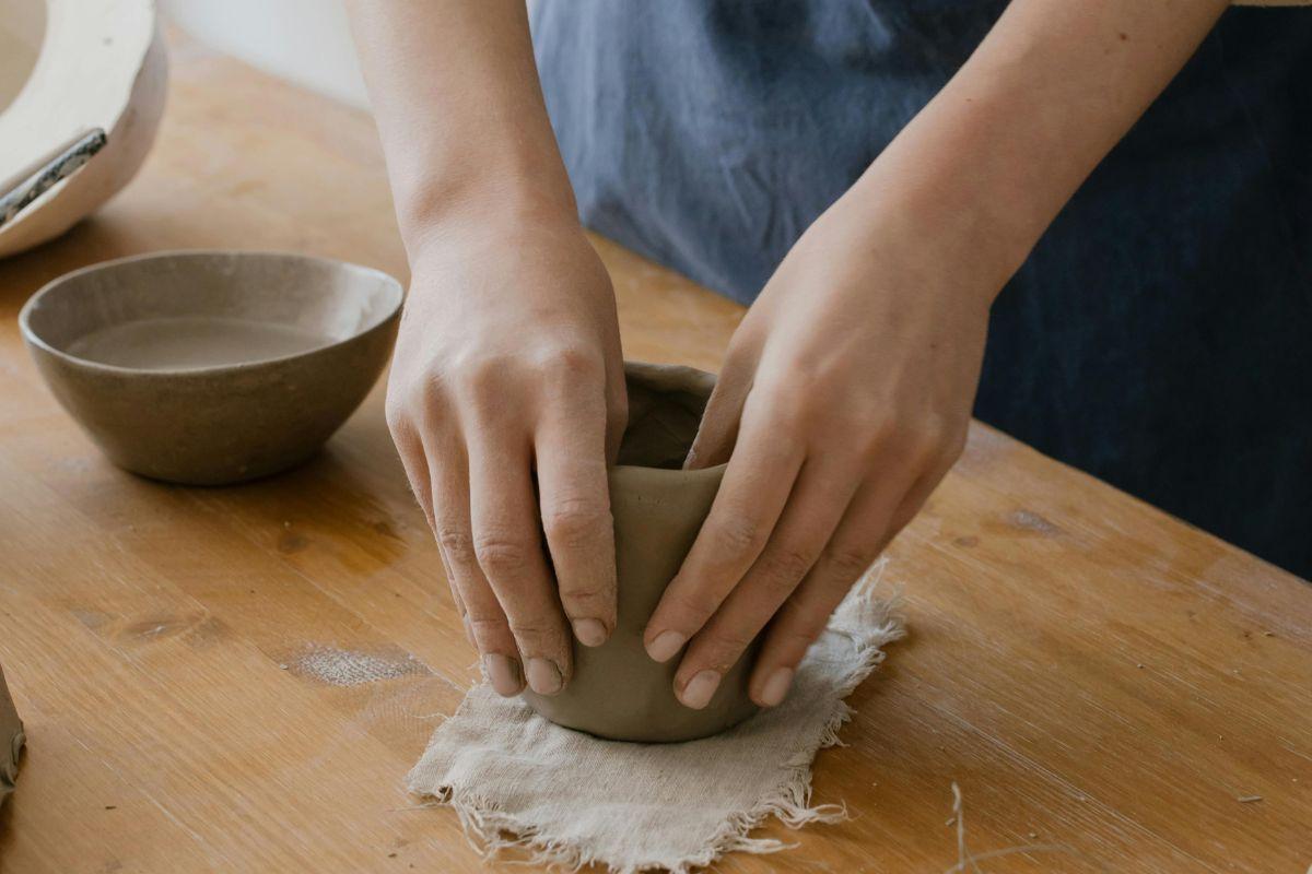 Si te gustan las manualidades, prueba con este taller de cerámica