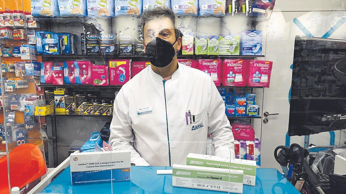 La venta de los test rápidos se multiplican en los últimos días en las farmacias de la comunidad.