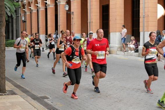 9.000 Läufer aus 49 Ländern gingen am Sonntag den 15.10. an den Start. In der Marathon Disziplin gingen die Deutschen leer aus.