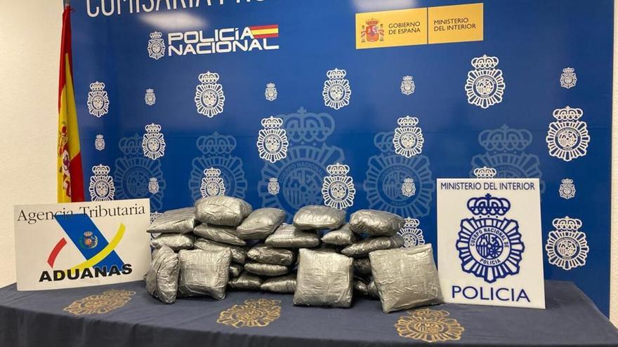 Interceptan un cargamento de éxtasis en un velero rumbo a Canarias