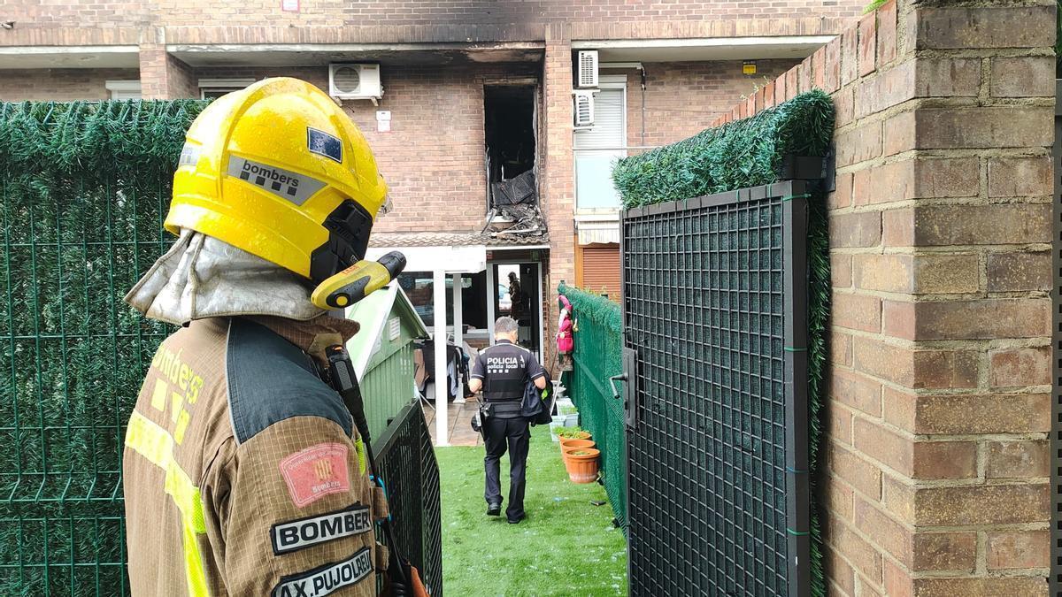Explosió amb un ferit al carrer Oleguer Miró de Manresa