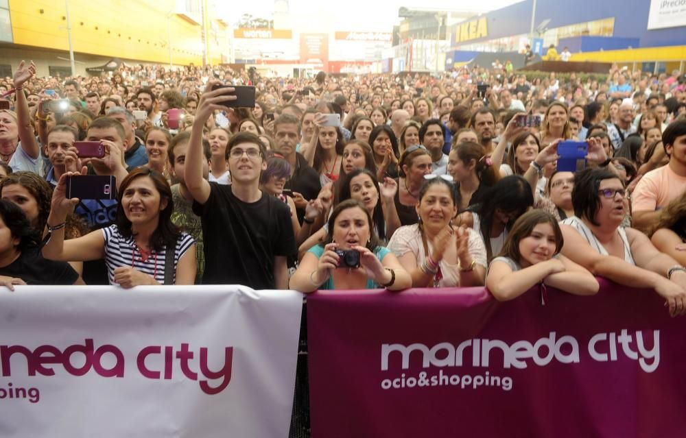 Hombres G da un concierto solidario en Marineda