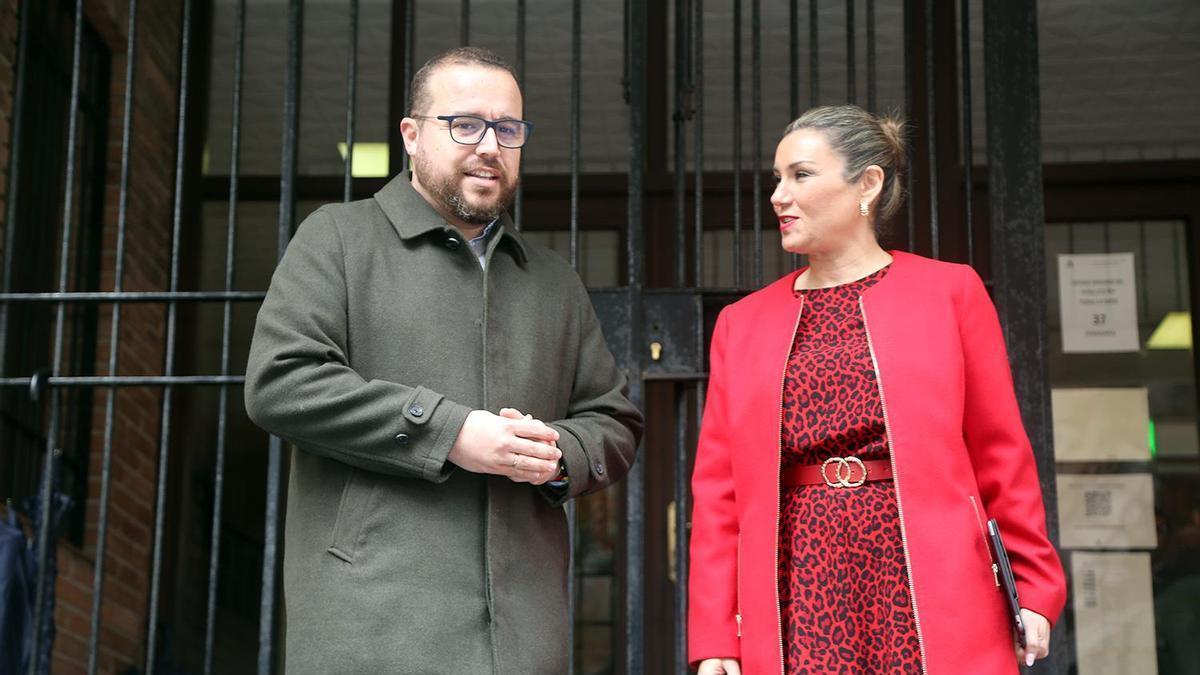 Javier Alferez y Raquel López.