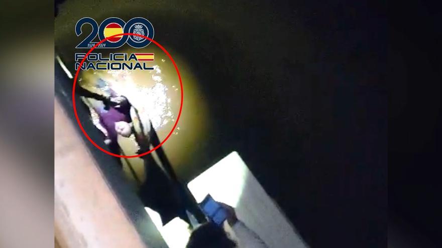Un policía fuera de servicio salva la vida de dos personas en Benetúser