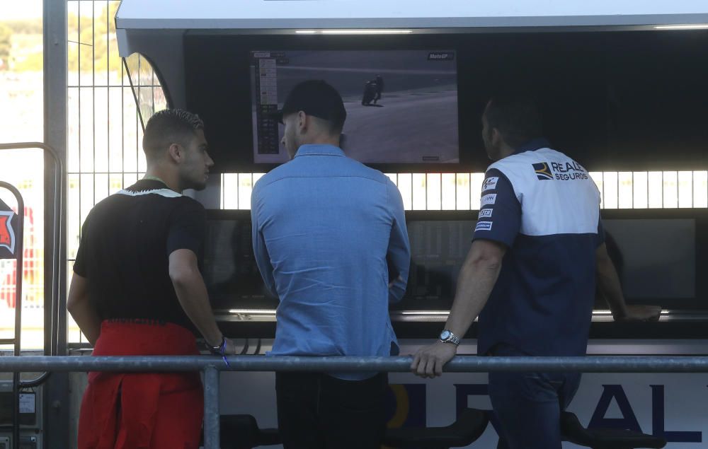 Neto y Pereira, en el box de Barberá