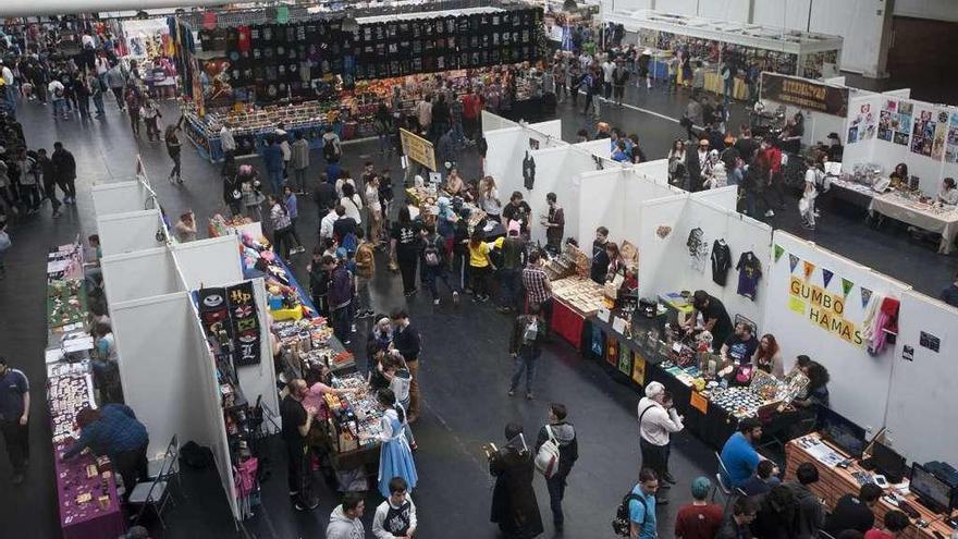 Público asistente a la feria Expotaku, realizada este año en Expocoruña.