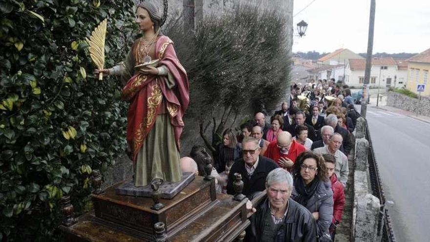 Procesión de Santa Lucía en Dena. // Noé Parga