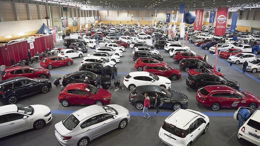 Inauguración del Salón del Automóvil Nuevo en Expourense. // Brais Lorenzo