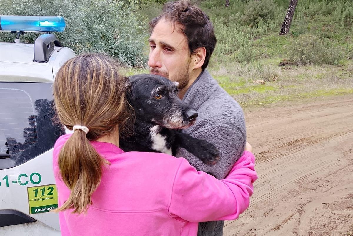 Rescaten en bon estat Boro, el gos perdut després de l’accident d’Adamuz, que ja es troba amb la seva família
