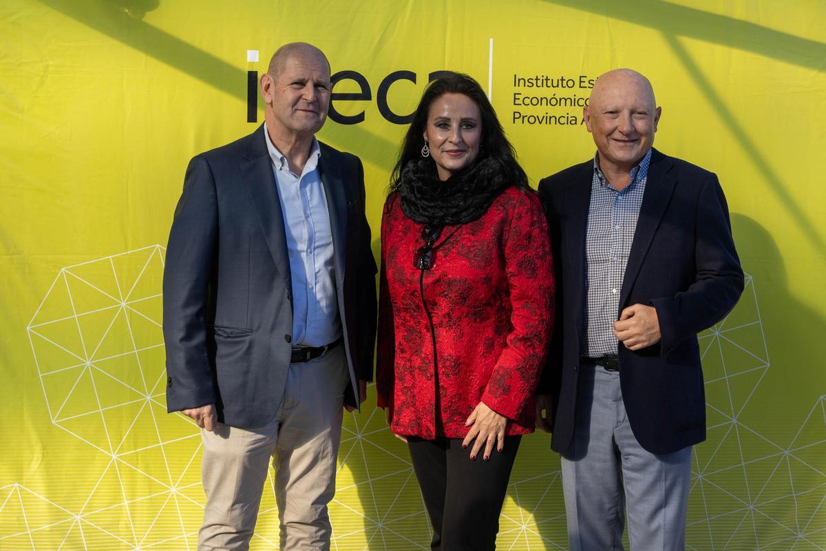 Brindis navideño de INECA en Alicante