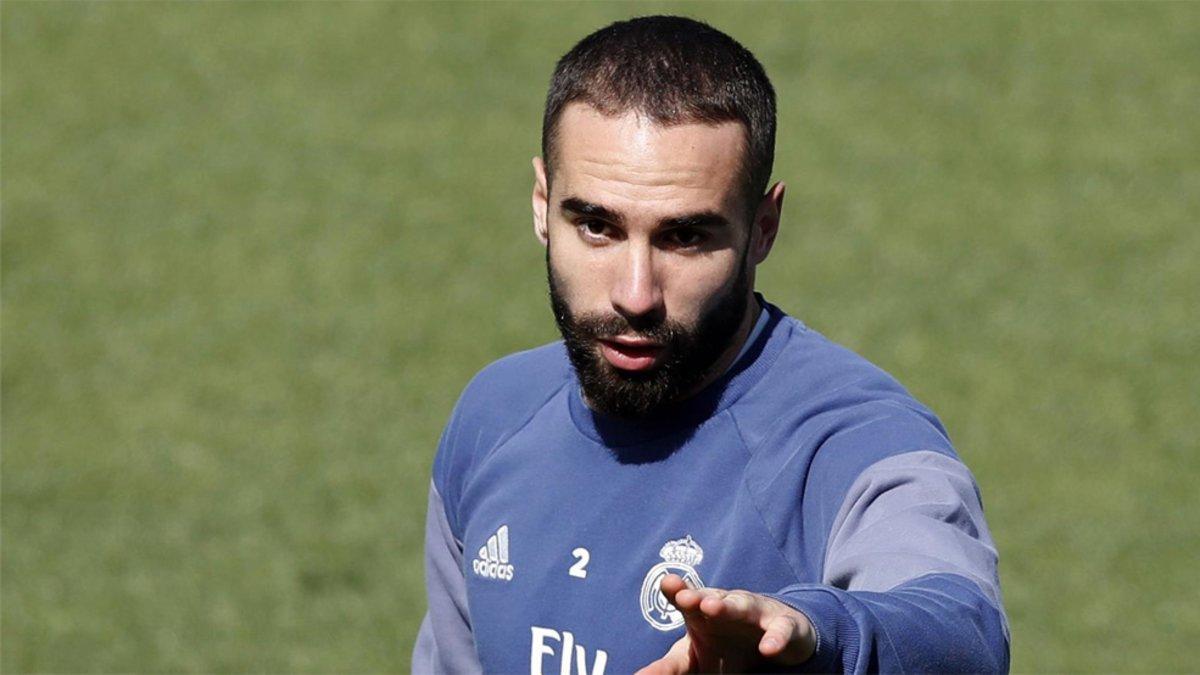 Dani Carvajal se ha probado para intentar estar a punto ante el Borussia Moenchengladbach