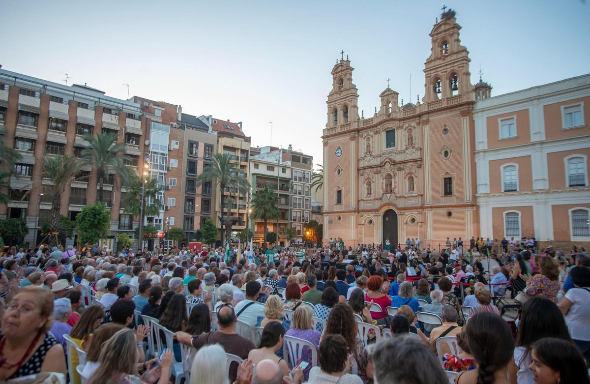 Catedral de Huelva junto con la universidad.