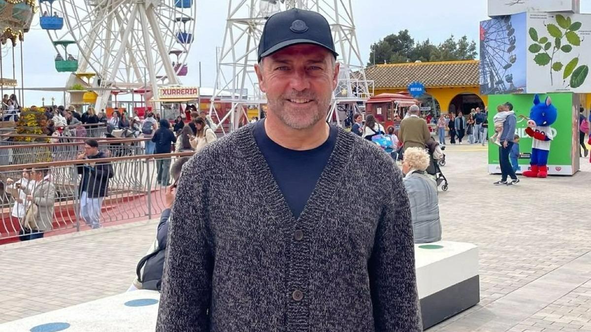 Hansi Flick en el Parc d'Atraccions Tibidabo