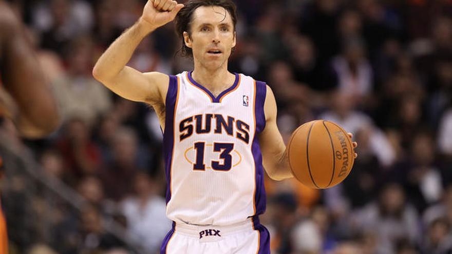 Steve Nash, en su época de jugador en los Suns.