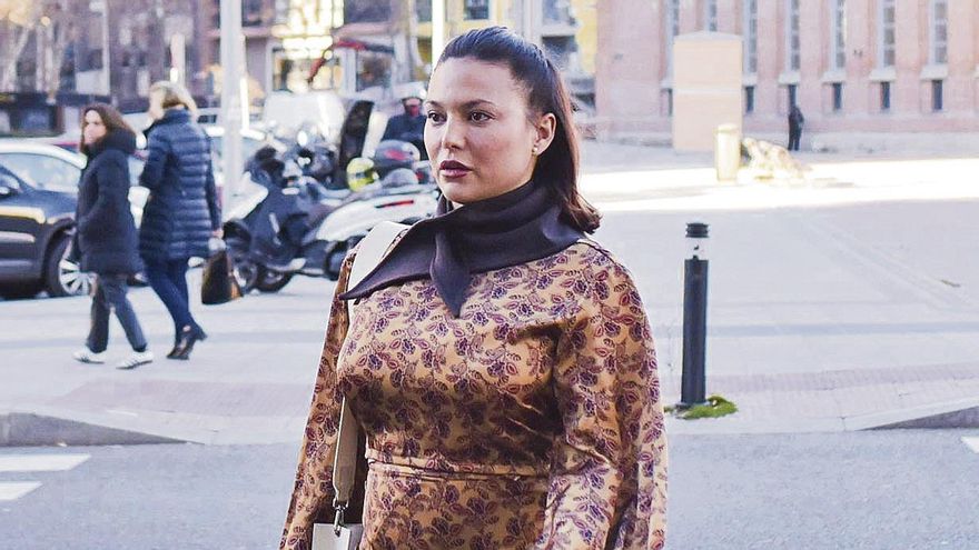 Elisa Mouliaá y un hombre sin piedad