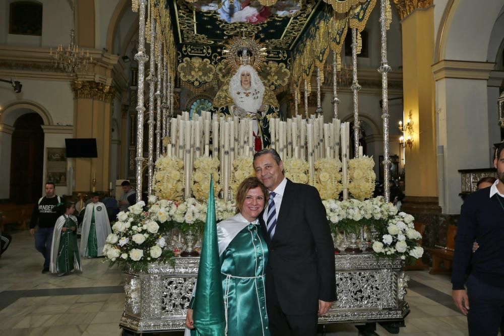 Domingo de Ramos: Procesión de Las Mantillas en Torrevieja con Nuestra Señora de La Esperanza y de La Paz