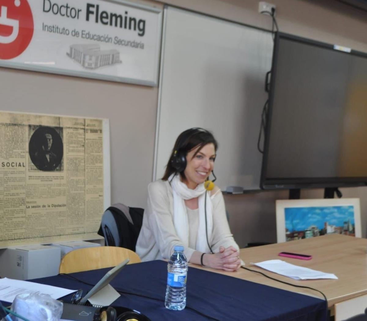 La concejala de Educación, en la Semana de la Radio del IES Doctor Fleming.