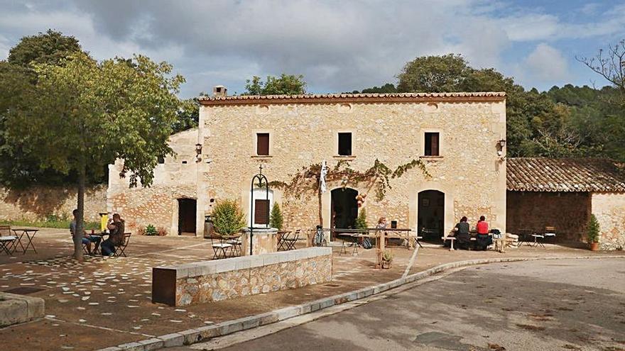 Exterior de la casa dels ‘donats’ de Sant Miquel. | ARCA