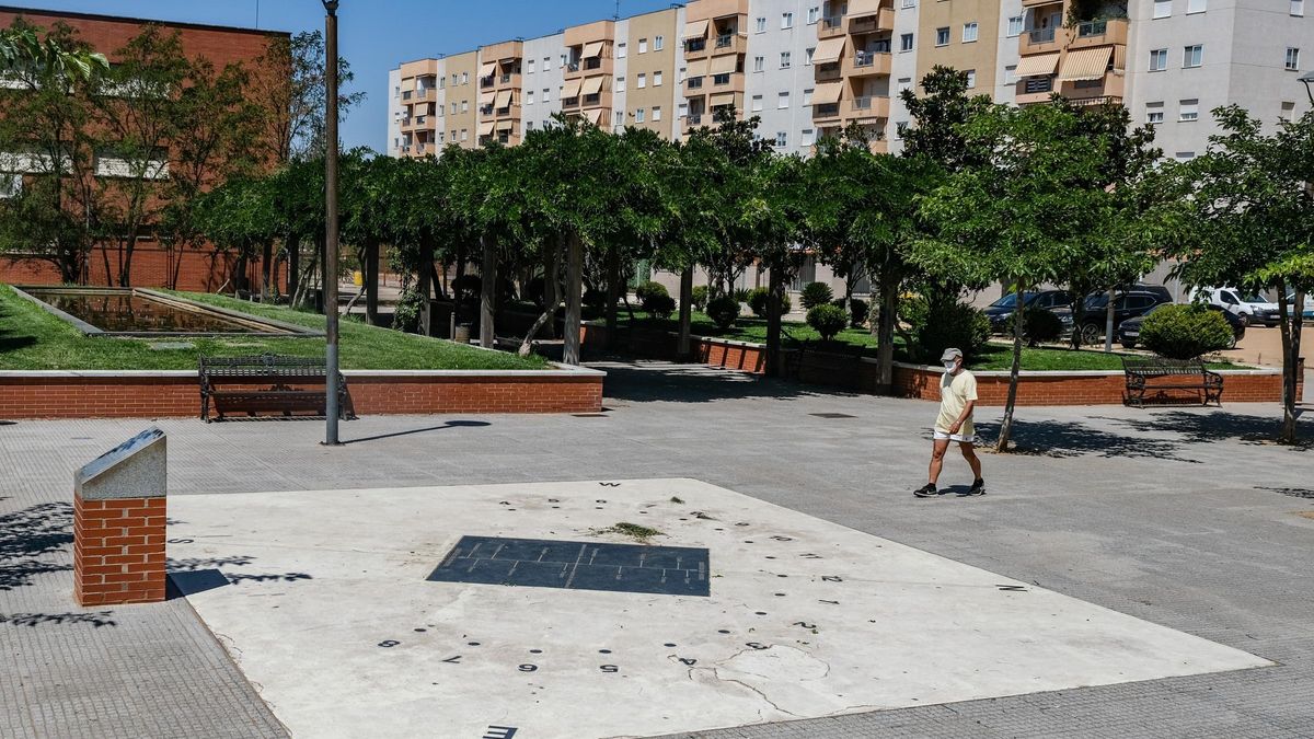 Reloj de sol en el parque Bioclimático, uno de los que integraría la ruta por la ciudad.