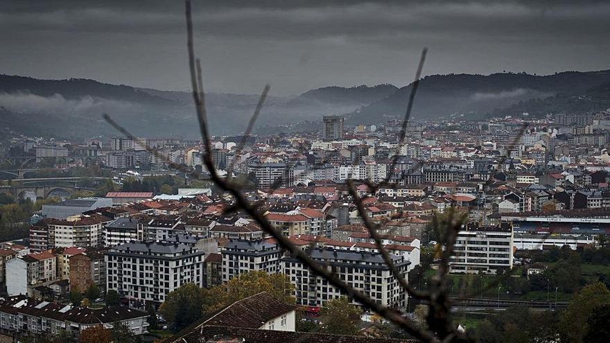 Vista de la ciudad de Ourense. // B. Lorenzo