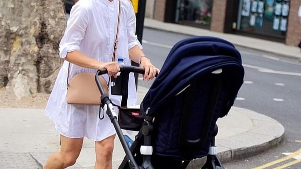 Pippa Middleton, con el vestido blanco de Zara