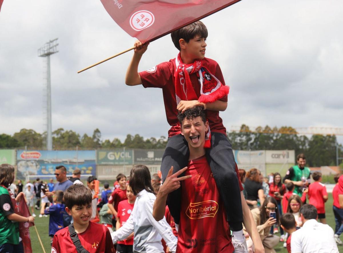 El Estradense espera aprovechar una vez más el apoyo de una afición volcada. |  Jesús Figueroa