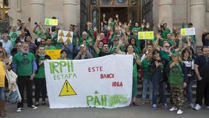 jcortadellas33769947 barcelona 05 05 2016 protesta delante de la audien160505124604