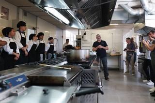Taller de cocina con langosta del Instituto Sa Serra de Ibiza