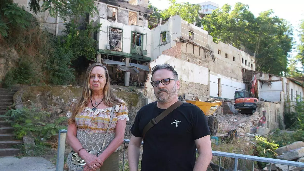 Piden que la demolición en el antiguo balneario de la Casa de Baños do Outeiro preserve su valor patrimonial y termal: «Esperamos sensibilidad y que no se destruya totalmente»