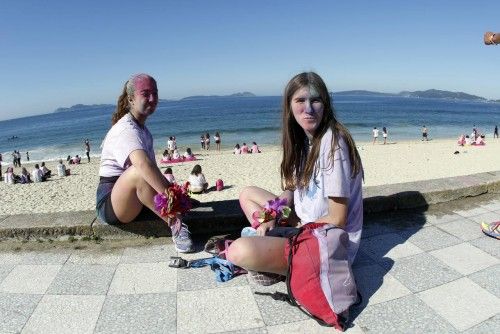 Samil se tiñe de múltiples colores con la Holi Run