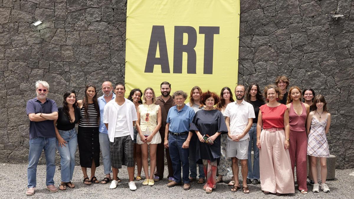 Foto de familia del V Campus de Escultura de Lanzarote.