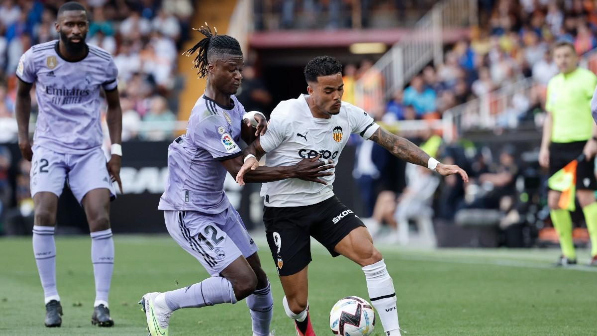 Justin Kluivert, durante el partido contra el Real Madrid