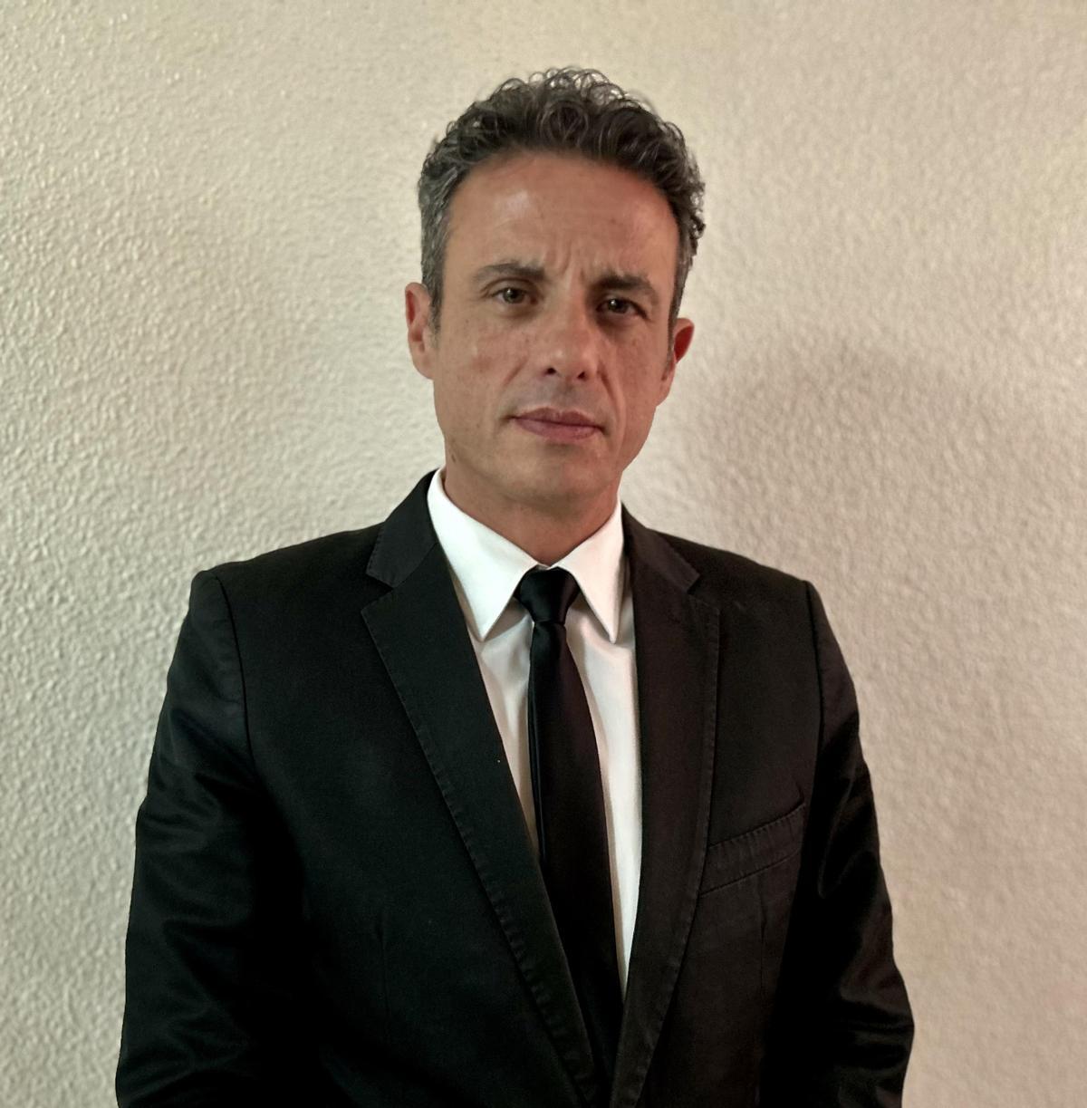 Manuel Maza, abogado.