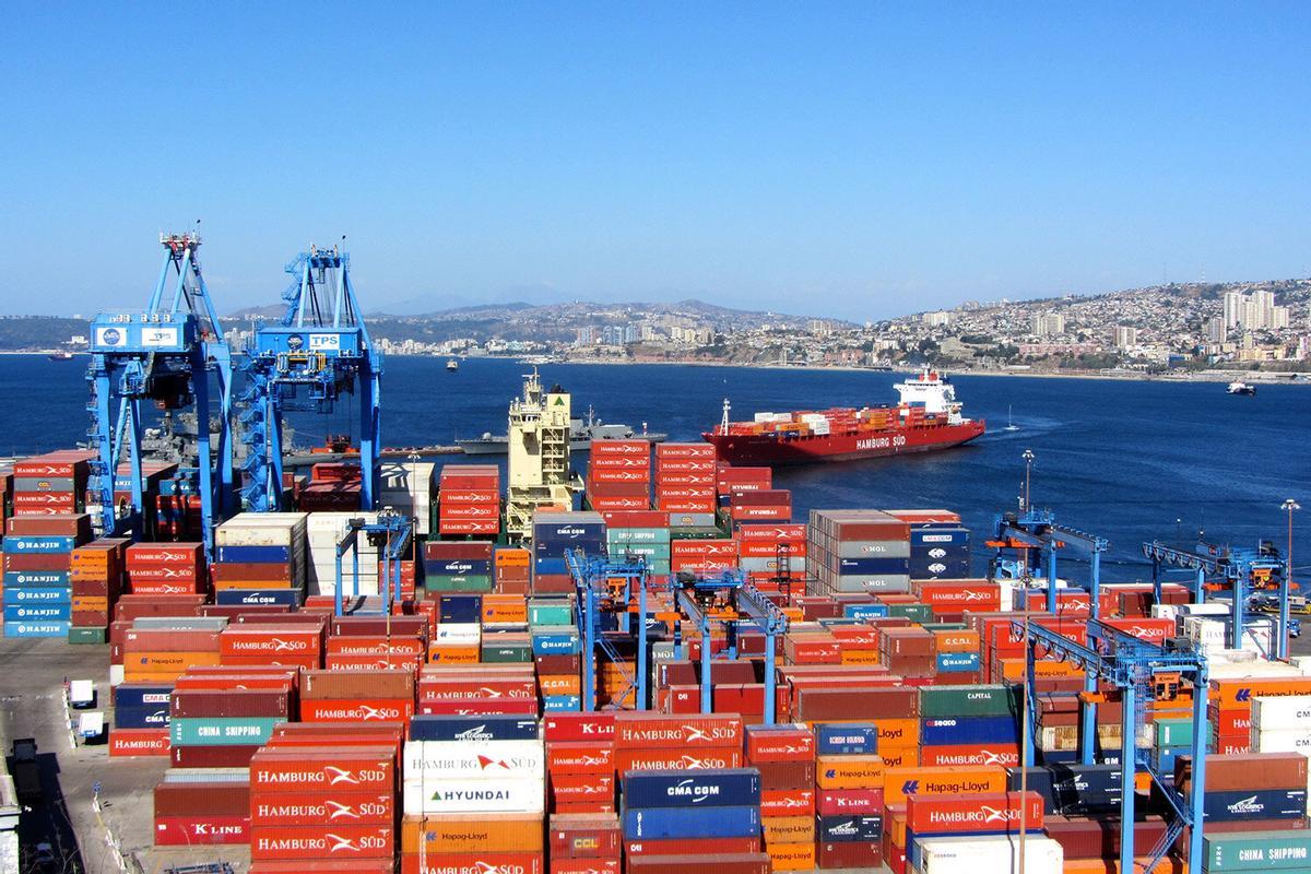 El puerto de Valparaíso, en Chile, es uno de los centros de distribución comercial más importantes entre América del Sur y la UE.