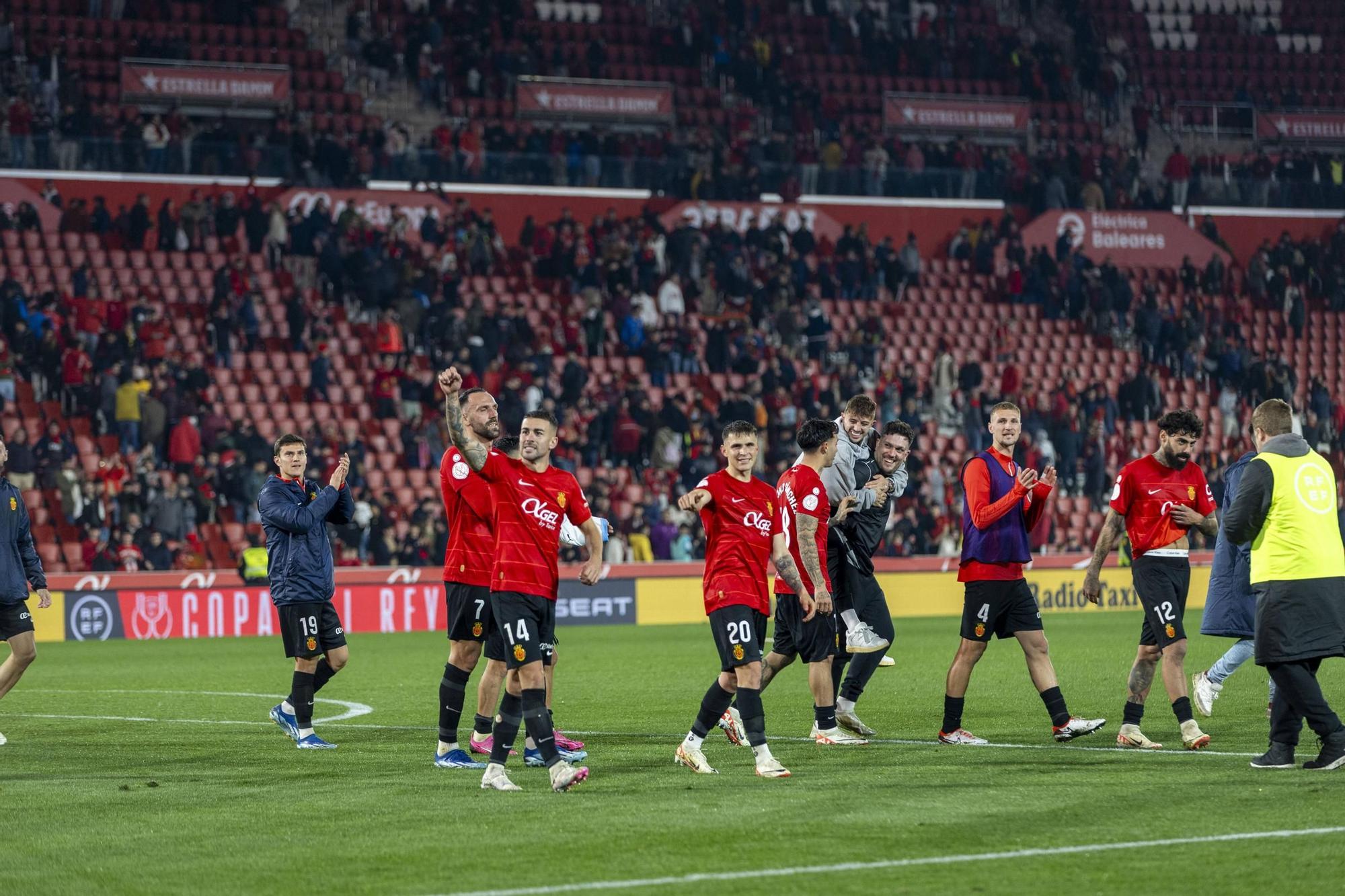 RCD Mallorca-Girona: Las mejores fotos de la victoria (3-1) del Mallorca en la eliminatoria de Copa del Rey