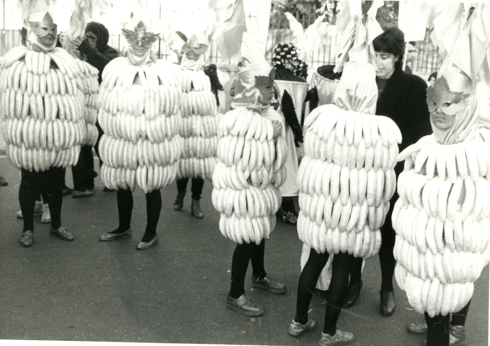 GALERÍA | Revive los carnavales de Zamora en los 90