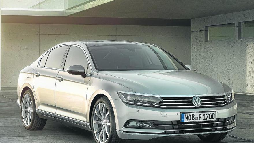 Nuevo Volkswagen Passat, carisma y tecnología suben el listón - La Opinión  de Murcia