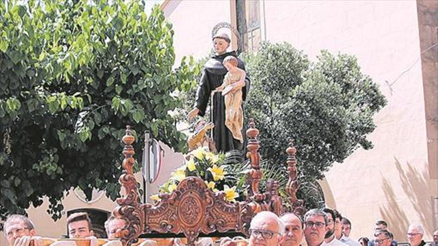 La fiesta de los antonianos cierra las actividades por su centenario