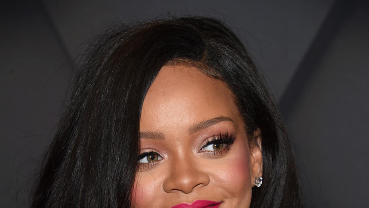 Rihanna o cómo aplicar correctamente el corrector