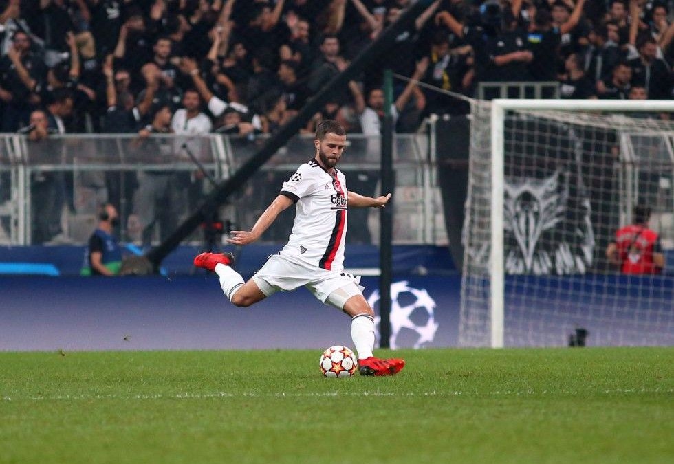 Pjanic, fuera de la convocatoria del Besiktas