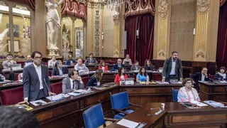 PSOE y Més cargan contra la remodelación de Prohens: "Un giro a la derecha para contentar a Vox"