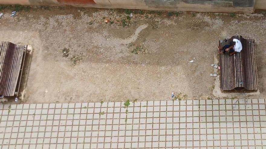 Front de veïns de l’entorn de la Casa Caritat de Manresa contra l’incivisme al sector