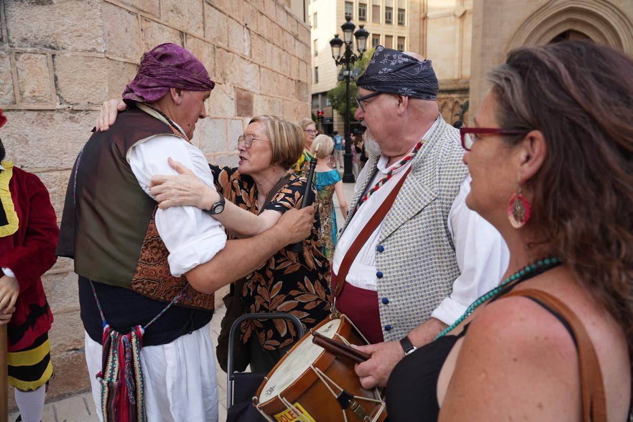 Castelló recibe con honores al Santísimo en la procesión del Corpus Christi