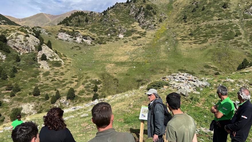 Visita als orris senyalitzats en el projecte de Núria