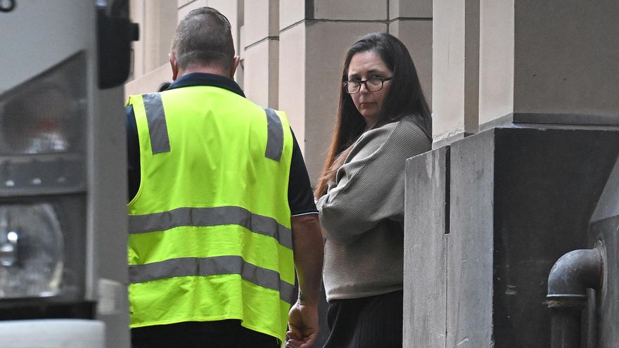 Condenada por tres muertes y una tentativa la &quot;asesina de las setas&quot; en un juicio que ha obsesionado a Australia