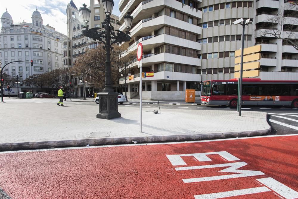 La avenida de Navarro Reverter ya tiene carril bus en ambos extremos de la calzada