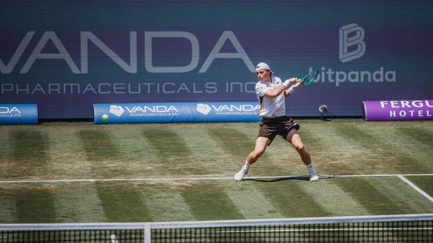 Tsitsipas cae por sorpresa en el Mallorca Championships y Davidovich entra en escena
