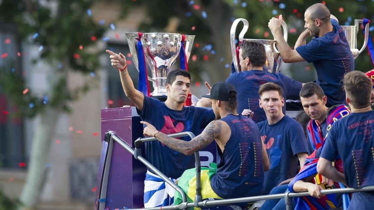 Los jugadores del Barça en la rúa del año pasado
