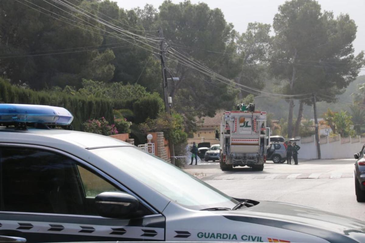 Investigan la muerte de una mujer hallada en un contenedor en Moraira