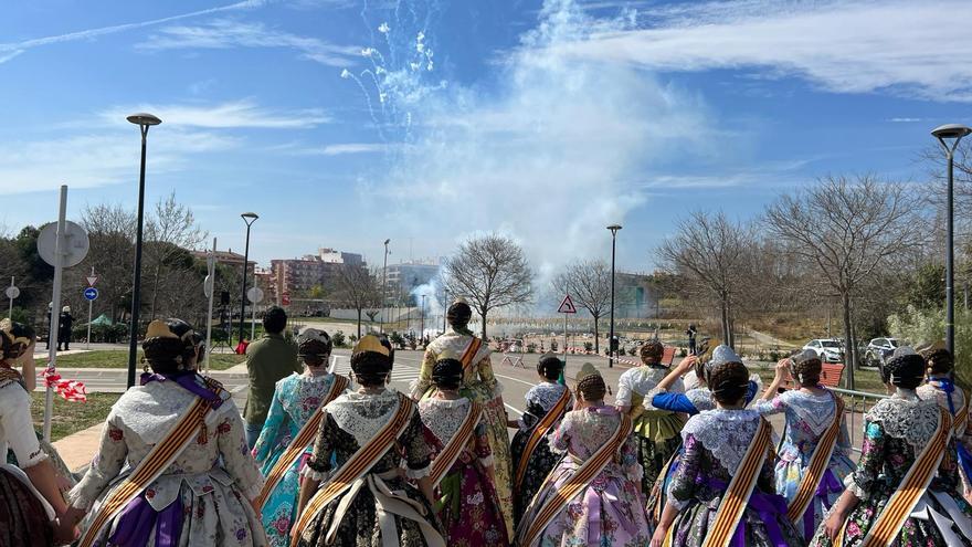 Las Fallas en Paterna: cinco días de mascletàs con más de una tonelada de pólvora